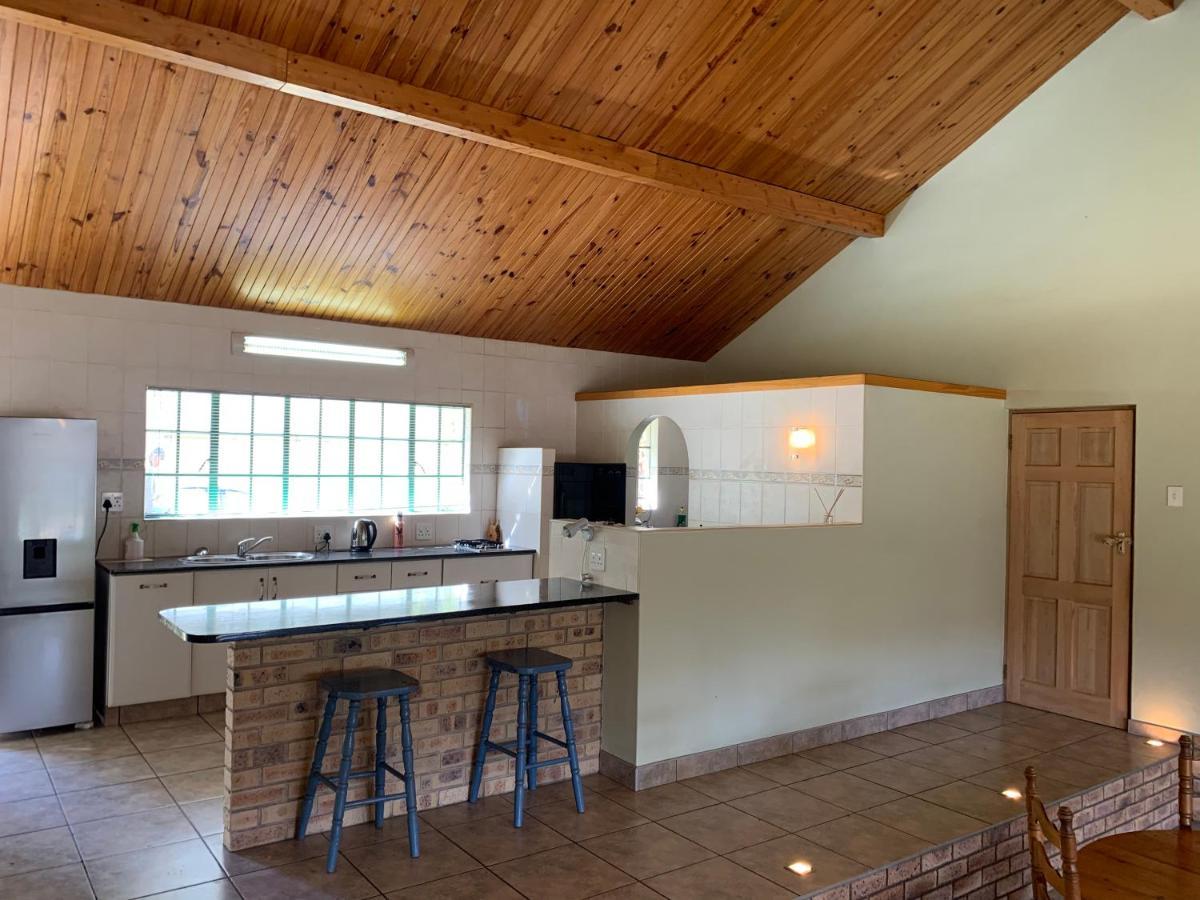 Brackenburn Trout And Trail Retreat Apartment Elandskop Екстериор снимка